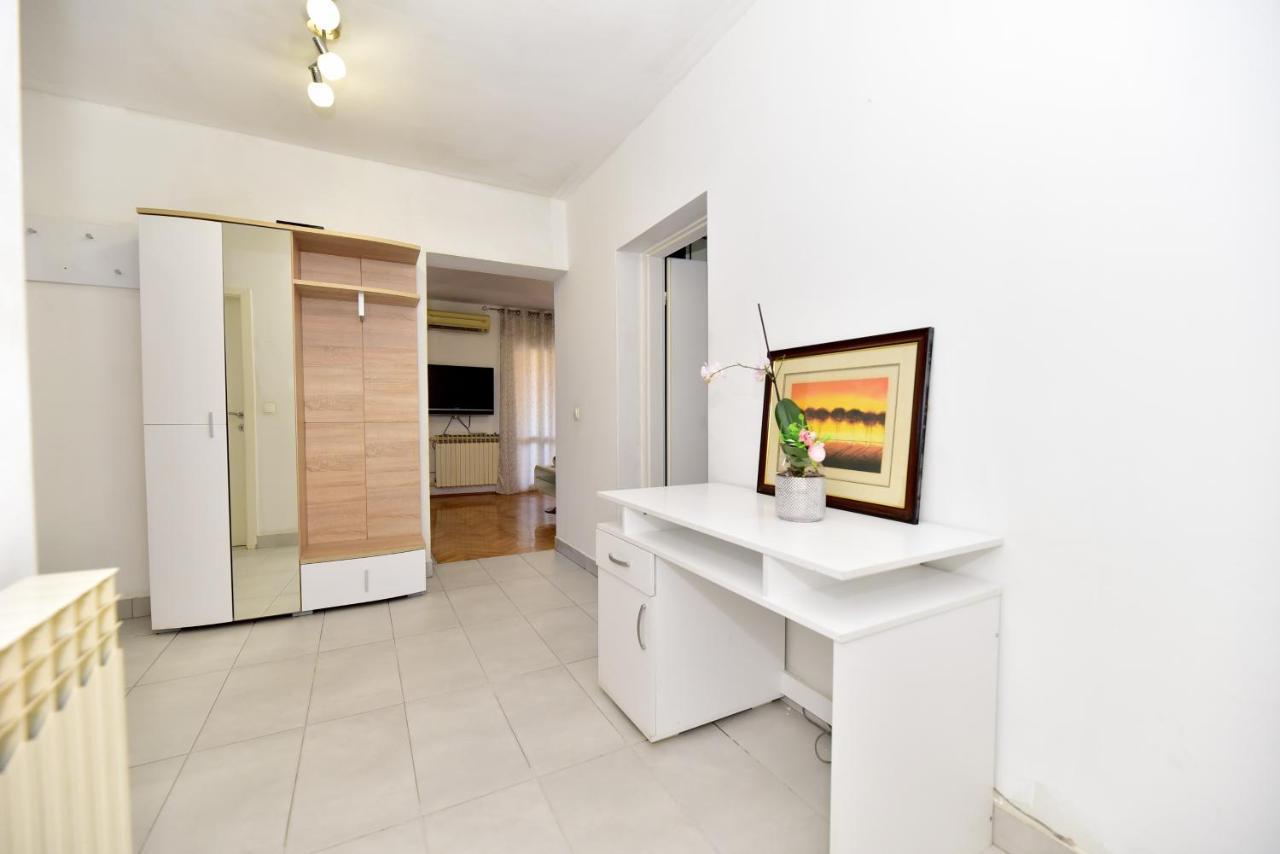 L&L Holiday Apartment زادار المظهر الخارجي الصورة