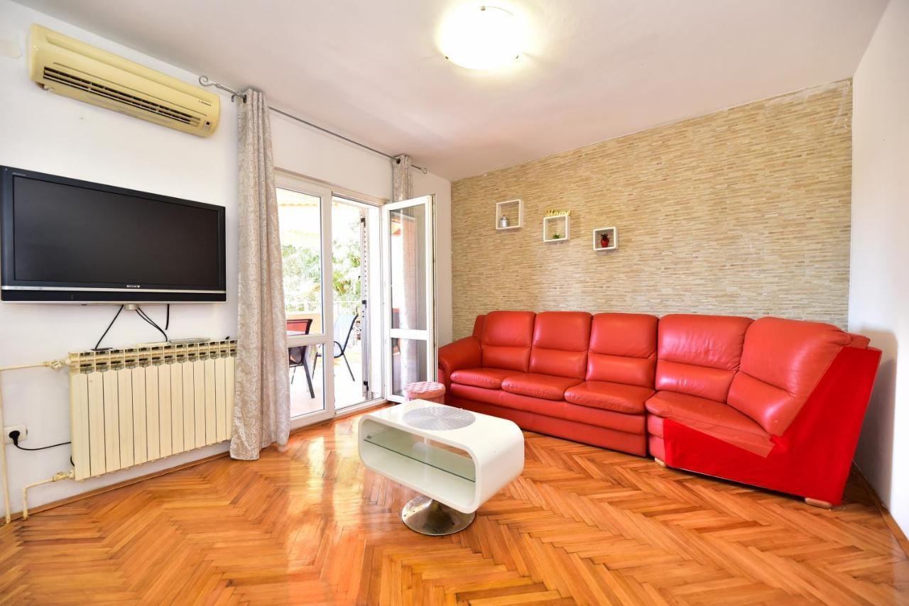 L&L Holiday Apartment زادار المظهر الخارجي الصورة